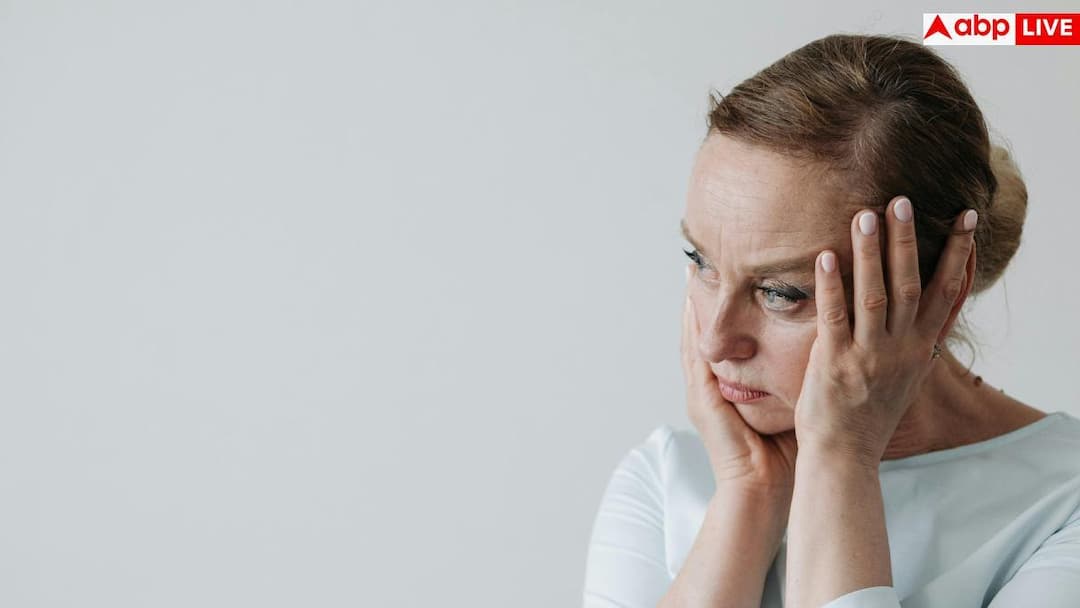 Dementia Early Signs: नाम भूलना सामान्य पर चेहरा भूलना बड़ी बीमारी का संकेत, एक्सपर्ट ने दी बड़ी चेतावनी
