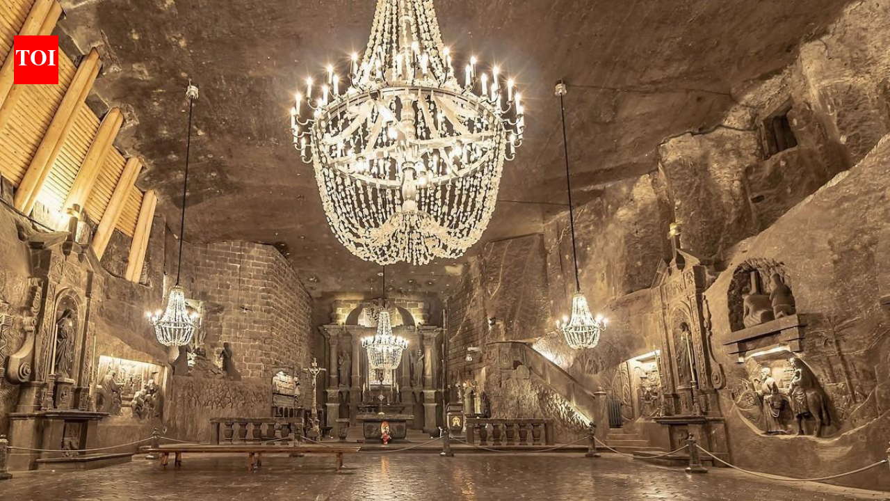 Hidden wonder: Poland’s 700-year-old underground salt mine is a hidden city of chapels, lakes and sculptures carved from salt | World News