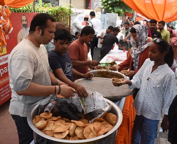 Lucknow News: बजरंगबली की भक्ति में डूबी राजधानी