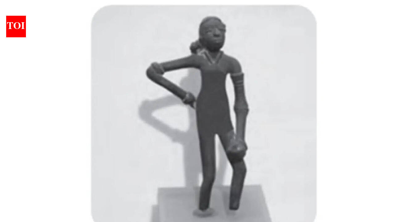 NCERT to restore original ‘Dancing Girl’ of Mohenjo-daro in class IX textbooks | India News