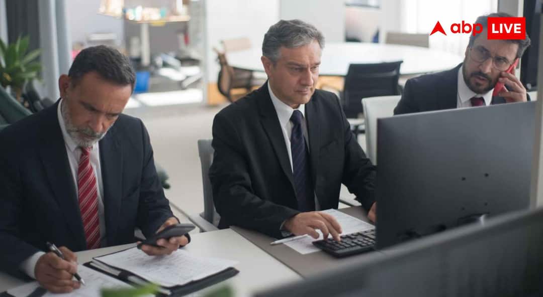 SBI Concurrent Auditor Recruitment 2026: रिटायर्ड कर्मचारियों के लिए मौका! देश के सबसे बड़े बैंक में निकली 821 पदों पर भर्ती