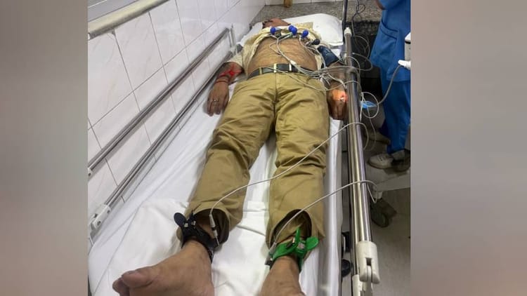 Up News:अपर आयुक्त ने बीच बैठक के दौरान कहे अपशब्द, जीएसटी उपायुक्त को आया हार्ट अटैक; आईसीयू में भर्ती – Ias Officer Posted In Noida Is Once Again Embroiled In Controversy