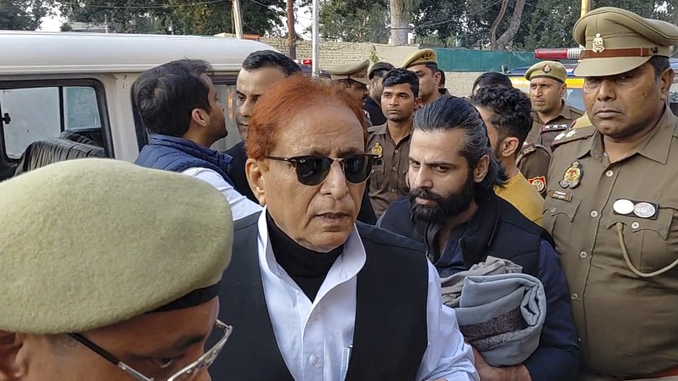 Up:जौहर ट्रस्ट की रामपुर में चल रही थी सरकार, अब विवि पर होगी कार्रवाई, ईडी की जांच हुई आसान – Up: Jauhar Trust Was Effectively Running The Show In Rampur; Action Against The University Is Now Imminent