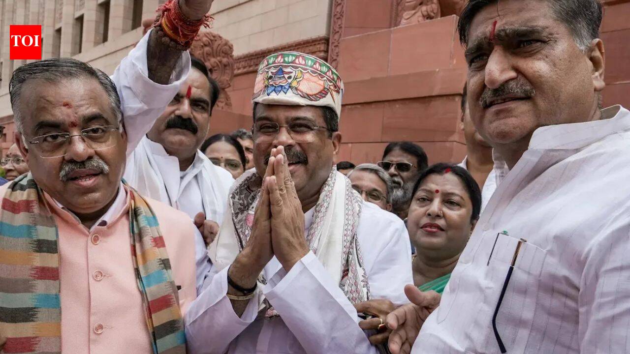 ‘Dharmendra Pradhan Zindabad’: Ex-education minister gets rousing welcome in Parliament; oppn fumes | India News