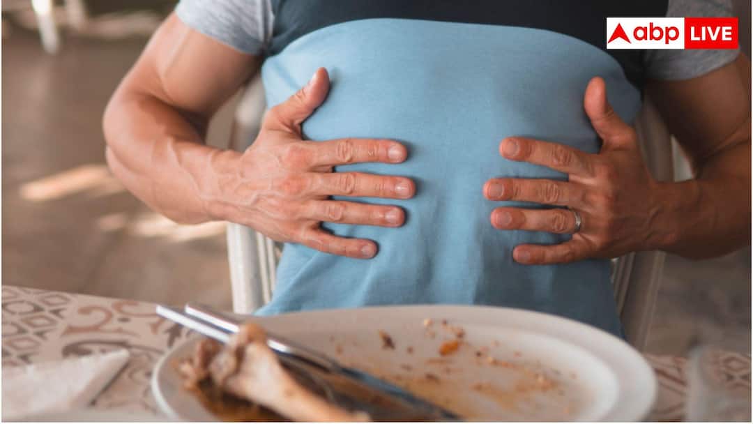 How To Clear Stomach In Morning: सुबह नहीं होता पेट साफ तो अपनी डाइट में शामिल करें ये चीजें, एक्सपर्ट्स से जानें डाइट प्लान