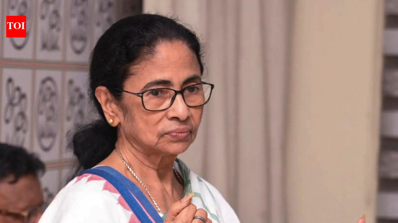 ‘If she publicly says …’: Congress extends Martyrs’ Day invite to Mamata, but with a condition | India News