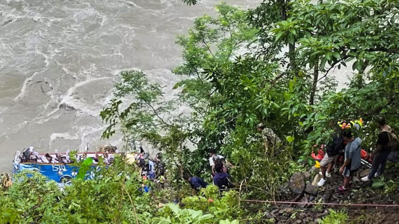 Indian tourist drowns while swimming in Nepal’s Phewa Lake | India News