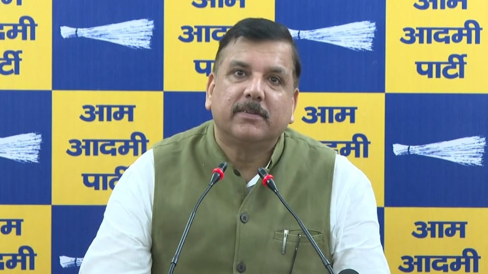 Up:सोनम वांगचुक की गिरफ्तारी शर्मनाक, आप सांसद संजय सिंह बोले- संसद मार्च से डरी मोदी सरकार – Up: Sonam Wangchuk Faces Infamy; Aap Mp Sanjay Singh Says Modi Government Is Scared Of The Parliament March.