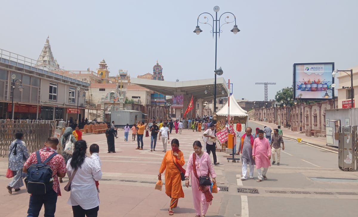 राम मंदिर चढ़ावा चोरी:आधी हुई श्रद्धालुओं की संख्या, दान के साथ पड़ा व्यवसाय पर सीधा असर; घटे रेल यात्री भी – Ram Temple Offering Theft: Devotees’ Numbers Halved, Businesses And Donations Were Directly Impacted