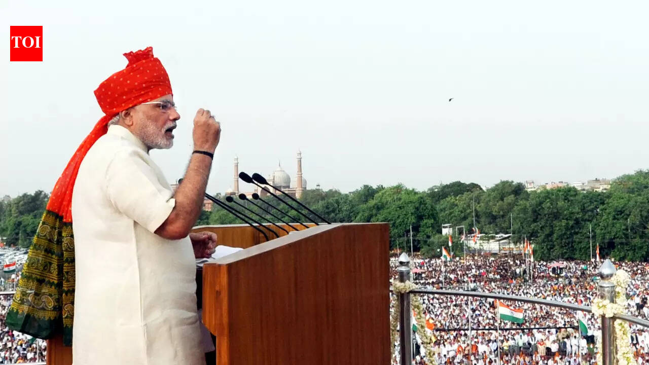 Ex-officer recalls PM Modi’s demand on I-Day 2014
