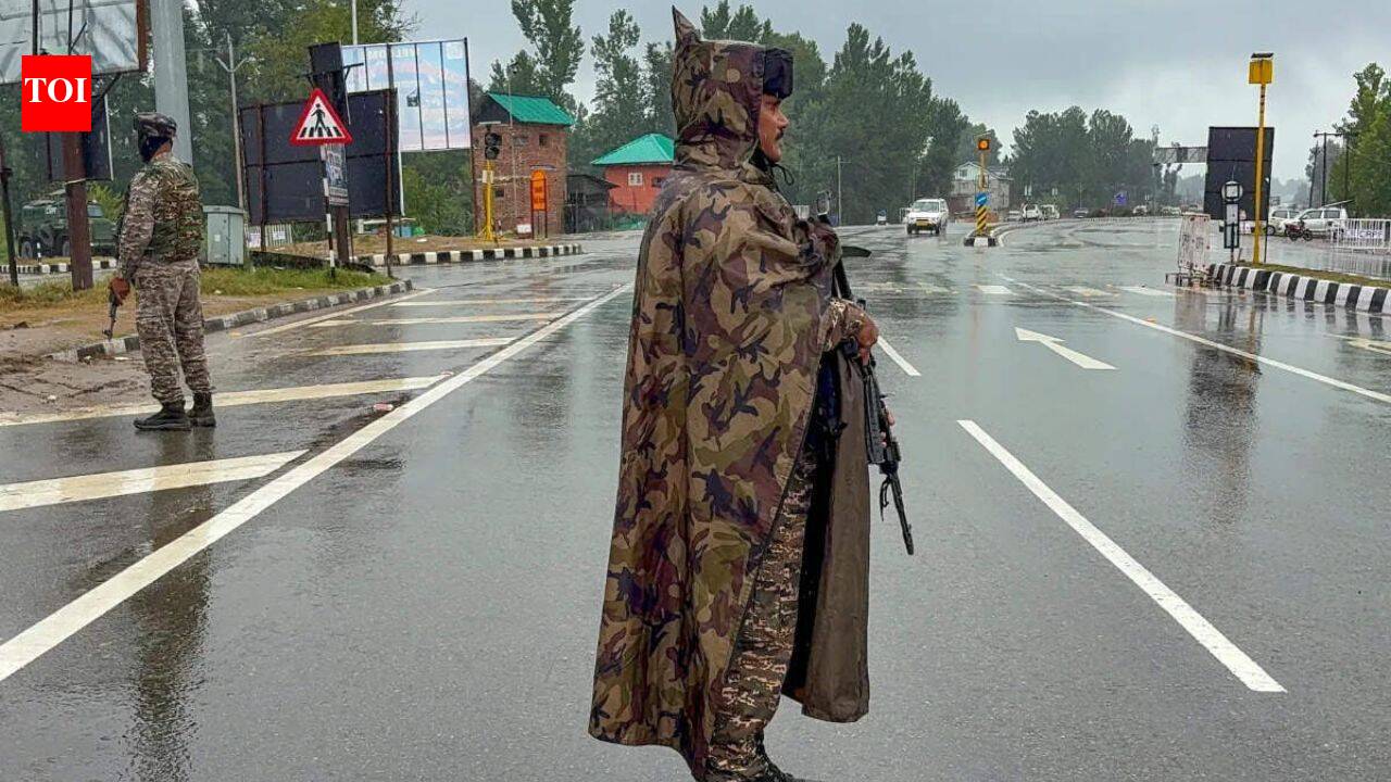 First J&K terror attack on migrants in 21 months: Two Chhattisgarh labourers die after being shot | India News