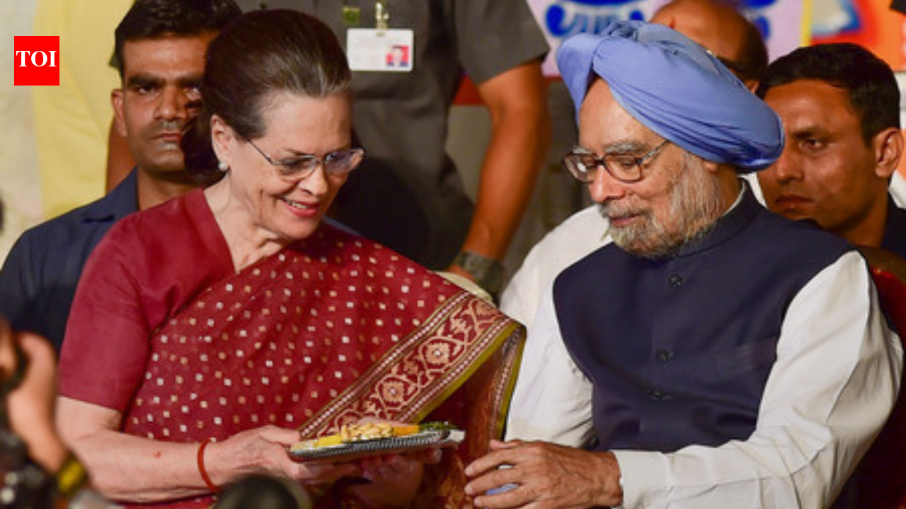 ‘History will remember him kindly’: Sonia Gandhi writes on Manmohan Singh after SC clean chit | India News