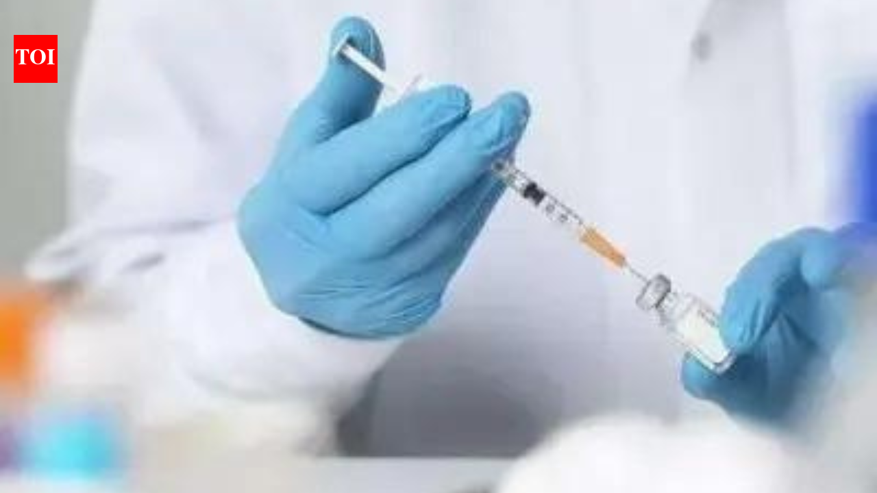 India screens nearly 11,000 travellers after Ebola emergency, no case detected | India News