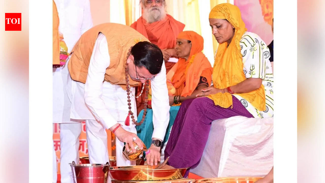 Kanwar Yatra: Uttarakhand CM Dhami welcomes Kanwariyas in Haridwar, inaugurates health camp amid Kanwar Yatra | India News