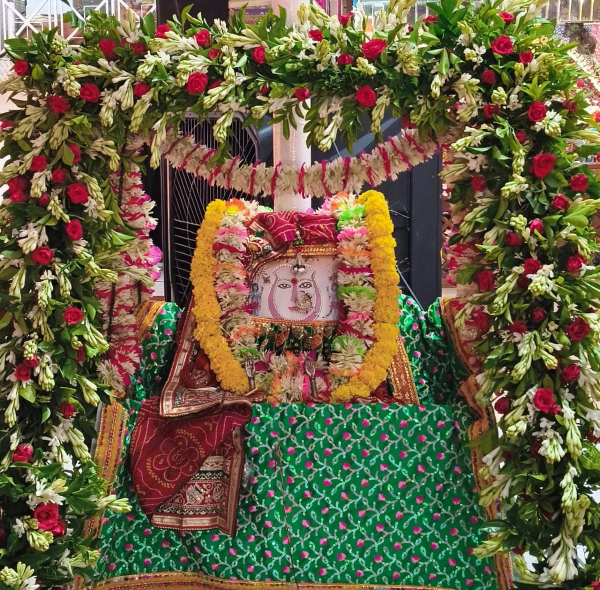 Lucknow News:आस्था और भक्ति का दिखा संगम, झूमें भक्त – A Confluence Of Faith And Devotion Was Witnessed; Devotees Danced With Joy