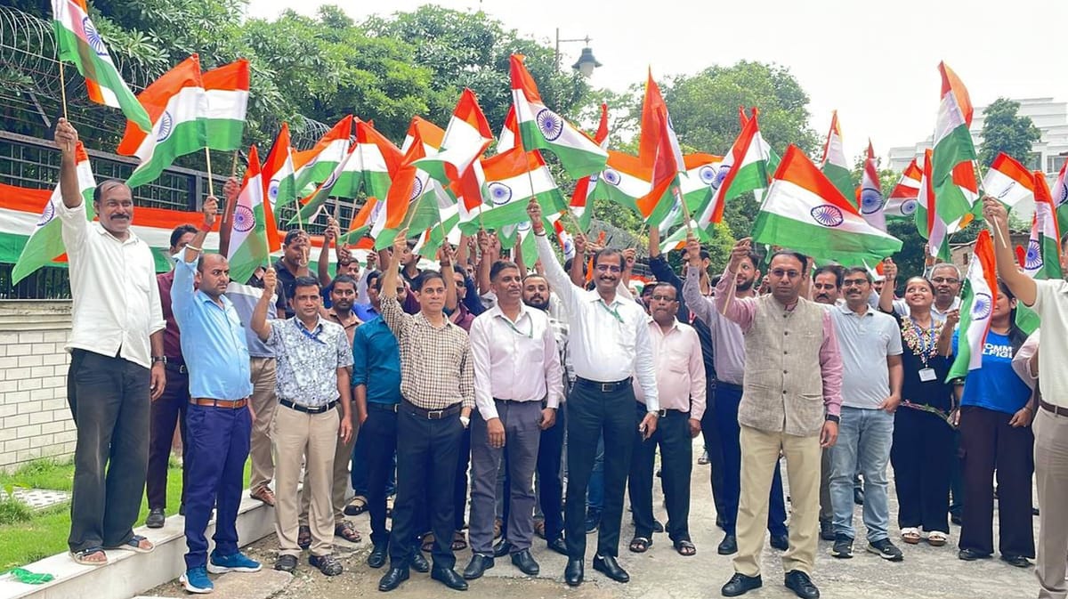 Lucknow News:स्वतंत्रता दिवस की पूर्व संध्या पर प्रमुख चौराहों व मार्गों पर विशेष रोशनी – The Pain Of Partition Reflected In The Artworks
