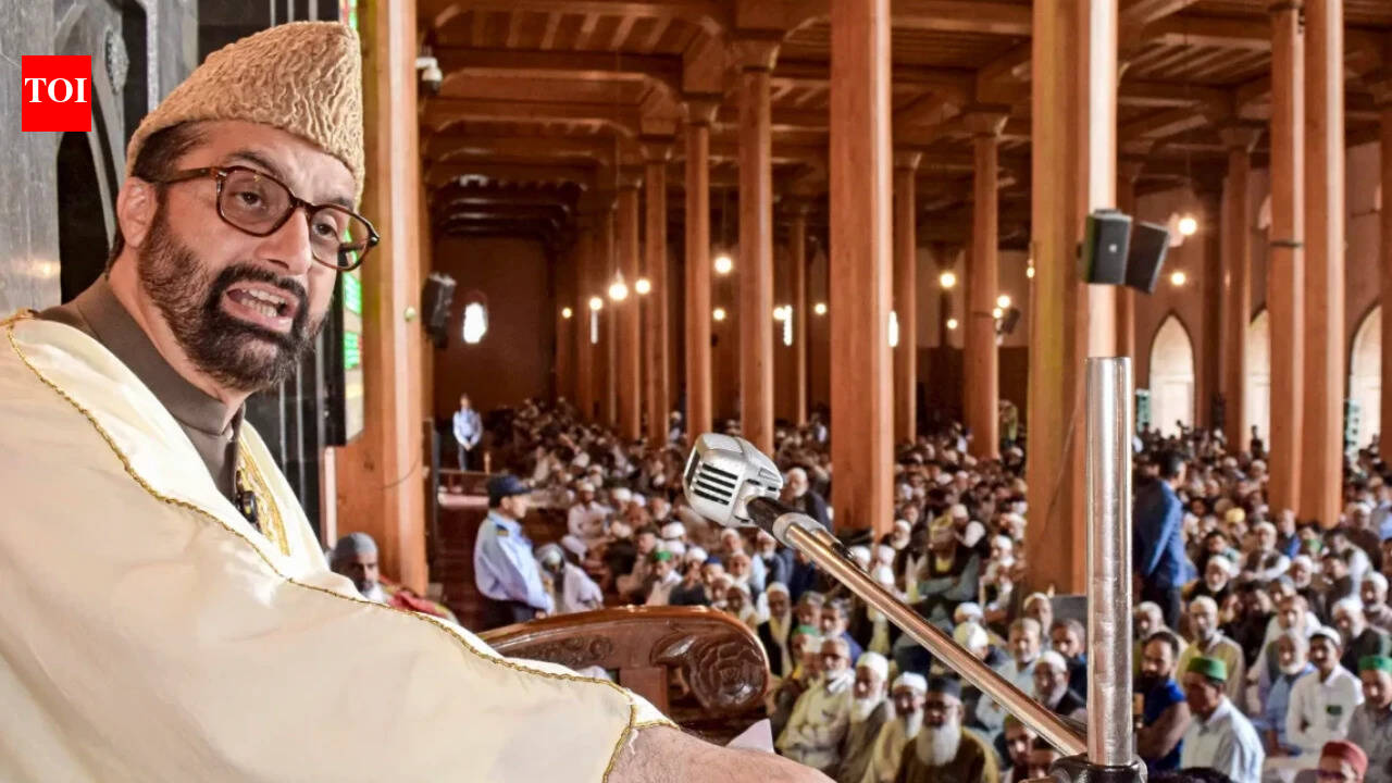 Mirwaiz backs NC MP, demand for J&K statehood, Article 370 | India News