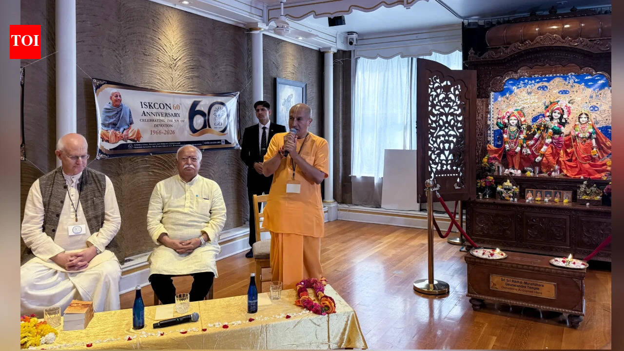 Mohan Bhagwat: RSS chief Mohan Bhagwat visits Iskcon’s birthplace in New York, joins food distribution drive | India News