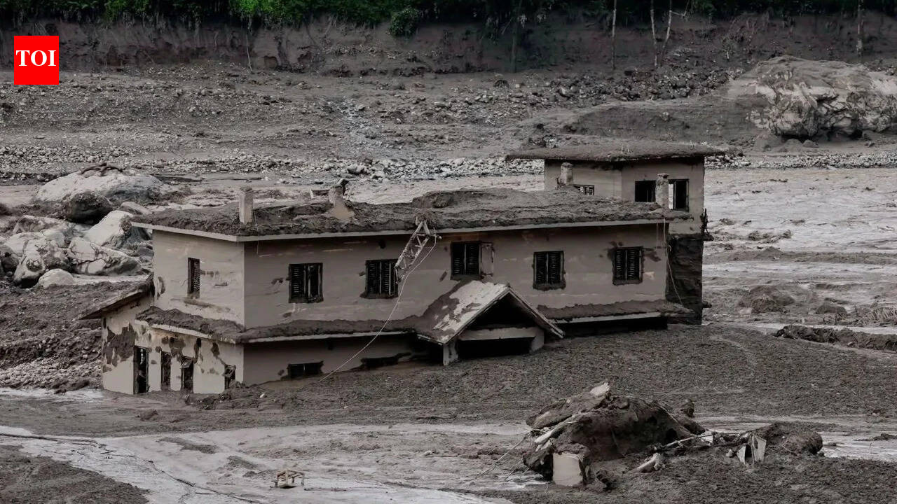 Nepal Flood: Nepal flash flood unlikely to pose major threat to UP; 105 Indians among missing tourists | India News
