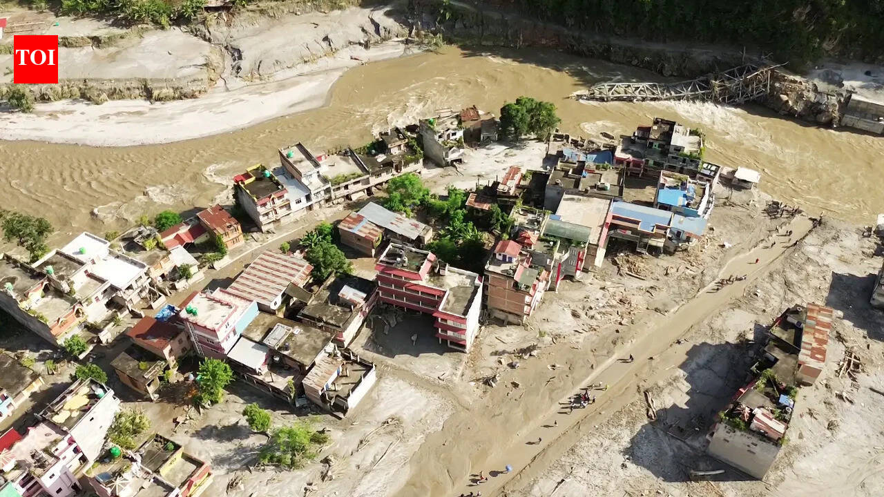 Nepal flood toll hits 392; 288 Indians among 1,468 missing | India News