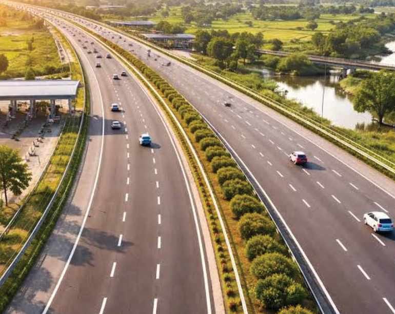 यूपी में एक्सप्रेसवे का जाल:आगरा-लखनऊ और पूर्वांचल एक्सप्रेसवे सीधे कनेक्ट होंगे, 70% जमीन खरीदी गई – Agra-lucknow And Purvanchal Expressway Will Be Directly Connected 70% Land Has Been Acquired