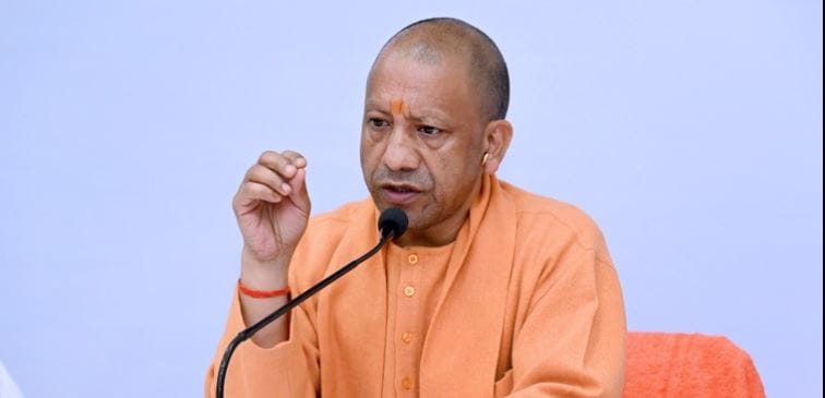 यूपी:चुनावी साल में योगी सरकार का बड़ा दांव, आंगनबाड़ी और सहायिकाओं का मानदेय डेढ़ गुना करने की तैयारी – Yogi Govt Preparing To Increase Honorarium Of Anganwadi Workers And Helpers By 50 Percent