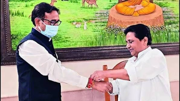 यूपी:नहीं रहे बसपा के एकलौते विधायक उमाशंकर सिंह, मायावती बोलीं- मुझे बहन मानता था परिवार; सीएम ने कही ये बात – Up: Bsp’s Lone Mla Umashankar Singh Passes Away; Mayawati Says Family Considered Me A Sister; Cm Says This