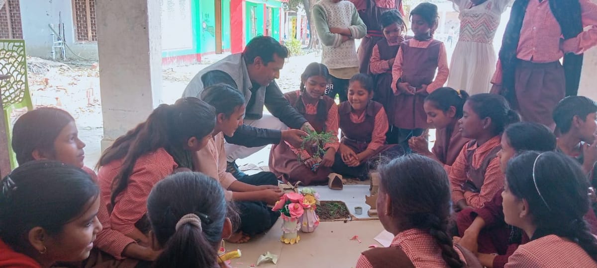 यूपी:प्रदेश के स्कूलों में इसी महीने से होगी बैगलेस डे की शुरूआत, हर शनिवार को होगी मस्ती की पाठशाला – Up: Bagless Day Will Begin This Month In Schools Across The State, With A Fun-filled School Every Saturday; Th