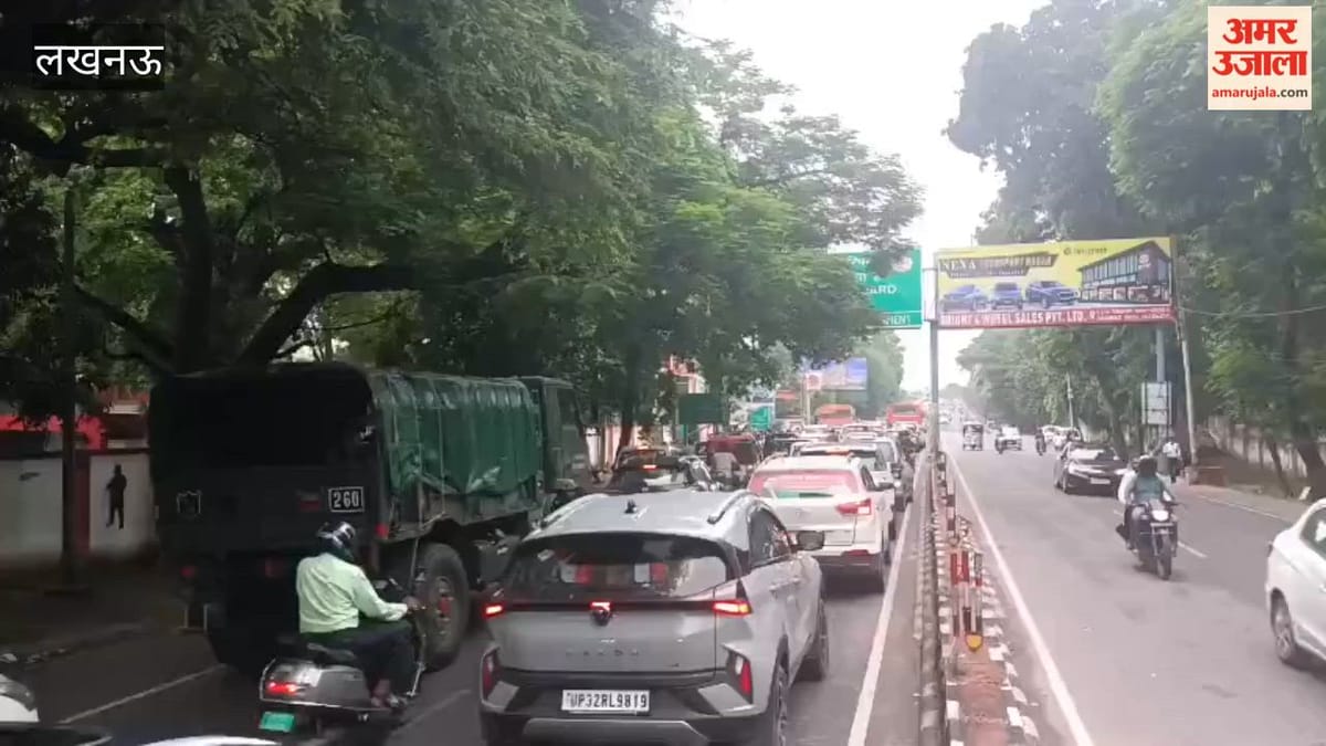 लखनऊ में डायवर्जन से कई रूटों पर जाम की स्थिति