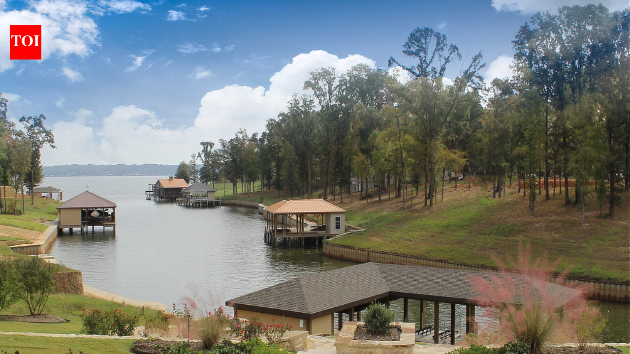A Texas family has owned a 650-acre Lake Palestine ranch since 1940 and used it for its pecan business; 86 years later, a  million deal will turn the property into a new state park